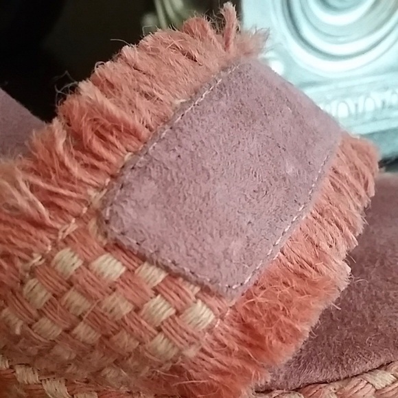 NWOT Pink wedge sandals; W:8.5 - Picture 8 of 10